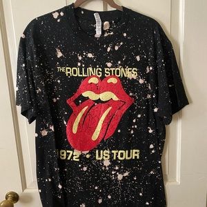 Black Rolling Stones bleached T-shirt.. Size large